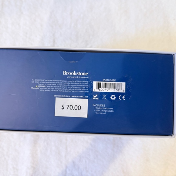 Brookstone Innovative Tech Box - Picture 5 of 5